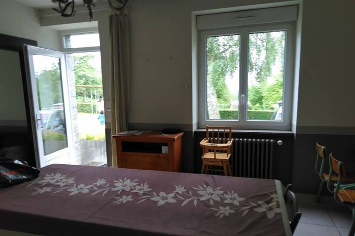 Location de vacances pour 8 personnes, avec piscine et jardin dans Mortain-Bocage - 3