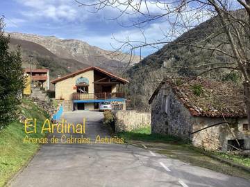 Gîte pour 4 personnes, avec vue et terrasse dans Arenas de Cabrales