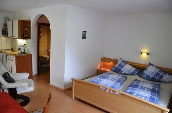 Gîte pour 4 personnes, avec vue et jardin, adapté aux familles à Walchsee - 4