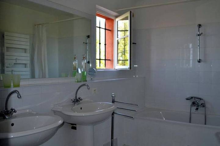 Wunderschöne provenzalische Villa auf einem ruhigen Privatgrundstück in Tourtour, Draguignan Region