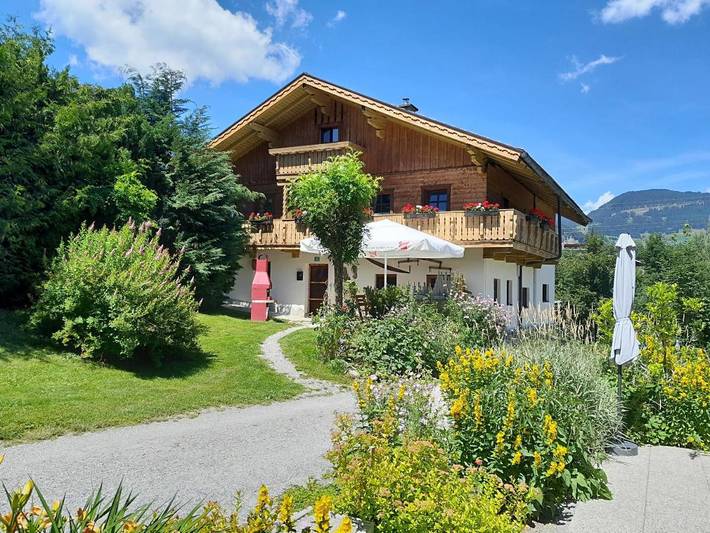 Ferienhaus für 10 Personen, mit Sauna und Ausblick sowie Garten