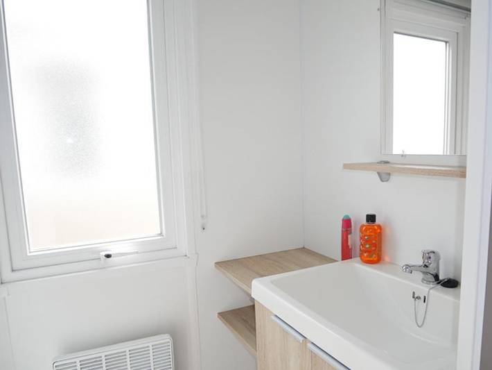 Camping pour 3 personnes, avec bassin pour enfant dans Côte d’Émeraude - 4