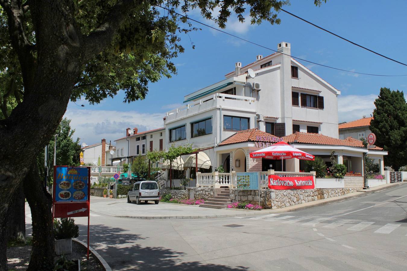 Ganze Wohnung, 4-Zimmer-Ferienwohnung mit Terrasse und Meerblick Punat, Krk A-5328-a in Punat, Krk