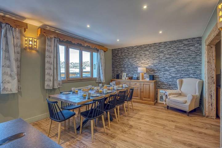 Chalet für 9 Personen, mit Balkon - 1