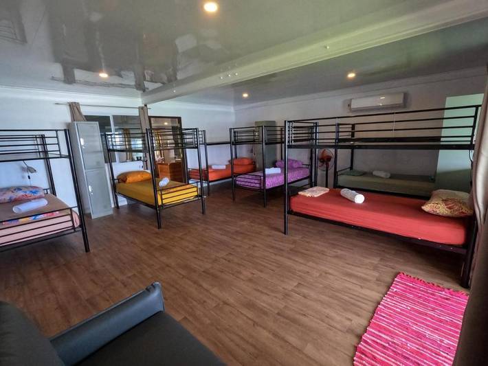 Location de vacances pour 2 personnes, avec vue et jardin, animaux acceptés dans Teahupo'o - 4