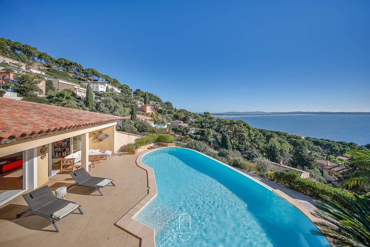 Ganze Ferienwohnung, Ferienwohnung für 8 Personen mit Balkon/Terrasse in Carqueiranne, Mittelmeerküste (Frankreich)