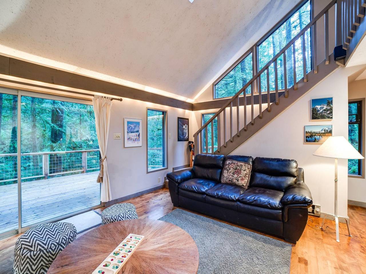 Ein traditionelles Familien-Ski-Chalet mit 2 Etagen und 3 Schlafzimmern in Glaciar, Bosque Nacional de Mount Baker-Snoqualmie
