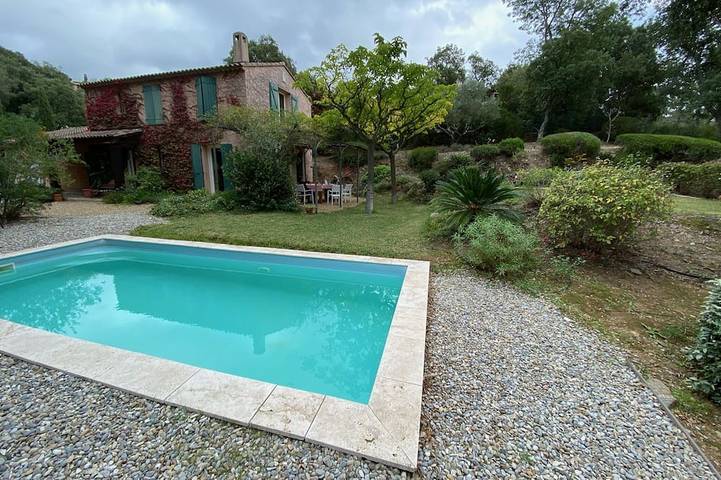 Maison de vacances pour 8 personnes, avec jardin et terrasse à La Londe-les-Maures
