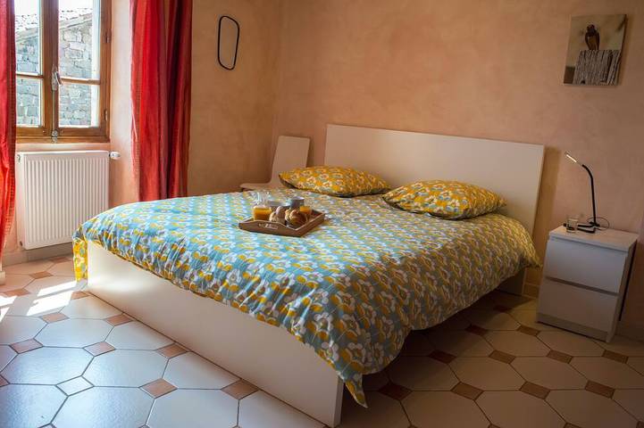 Location de vacances pour 15 personnes, avec jardin et jacuzzi à Planzolles - 2