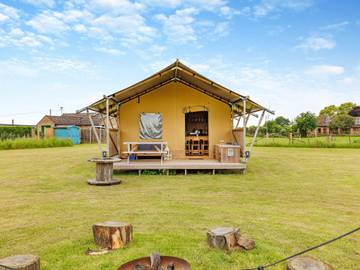 Glamping for 6 People in Bawdeswell, Norfolk, Photo 2