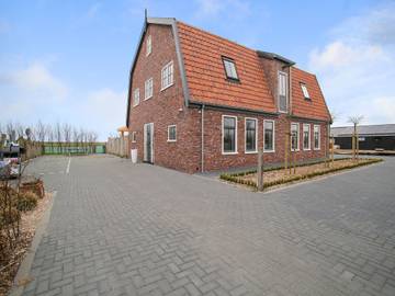 Ferienhaus für 11 Personen, mit Whirlpool und Sauna sowie Terrasse, mit Haustier in Callantsoog