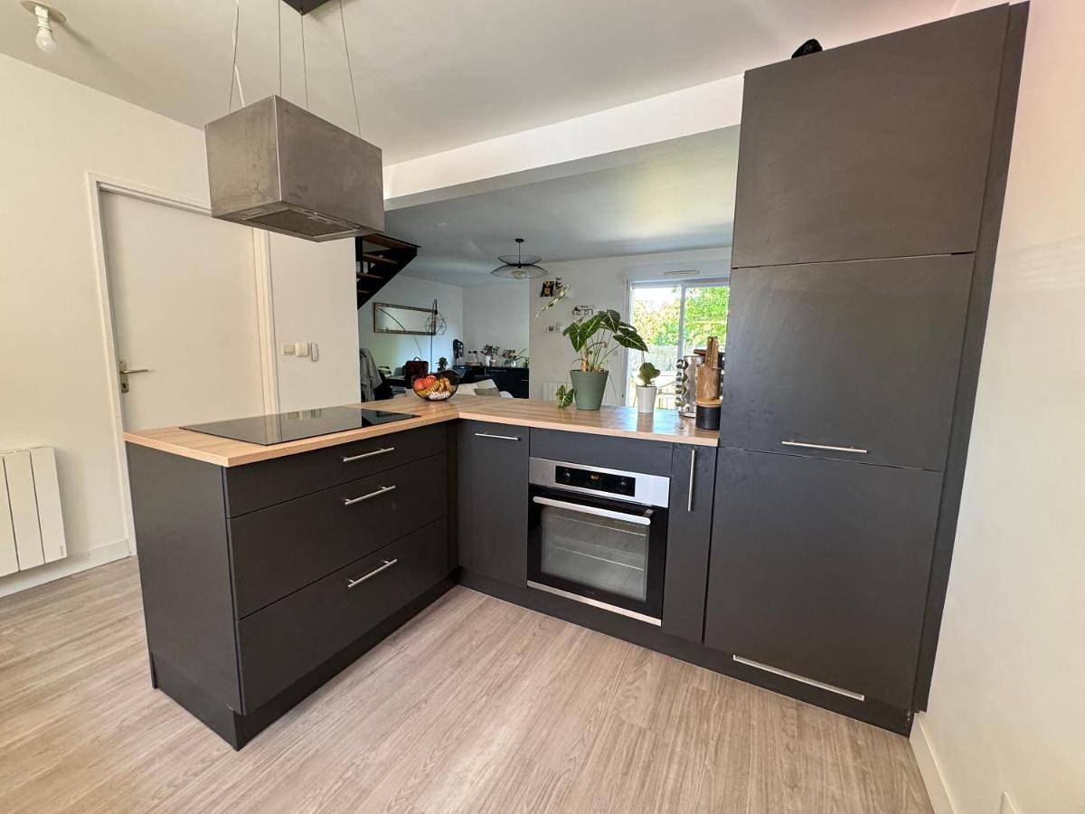 Three-Bedroom Home in Poitiers, Vienne (France)
