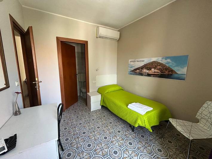 Location de vacances pour 4 personnes, animaux acceptés à Milazzo - 4