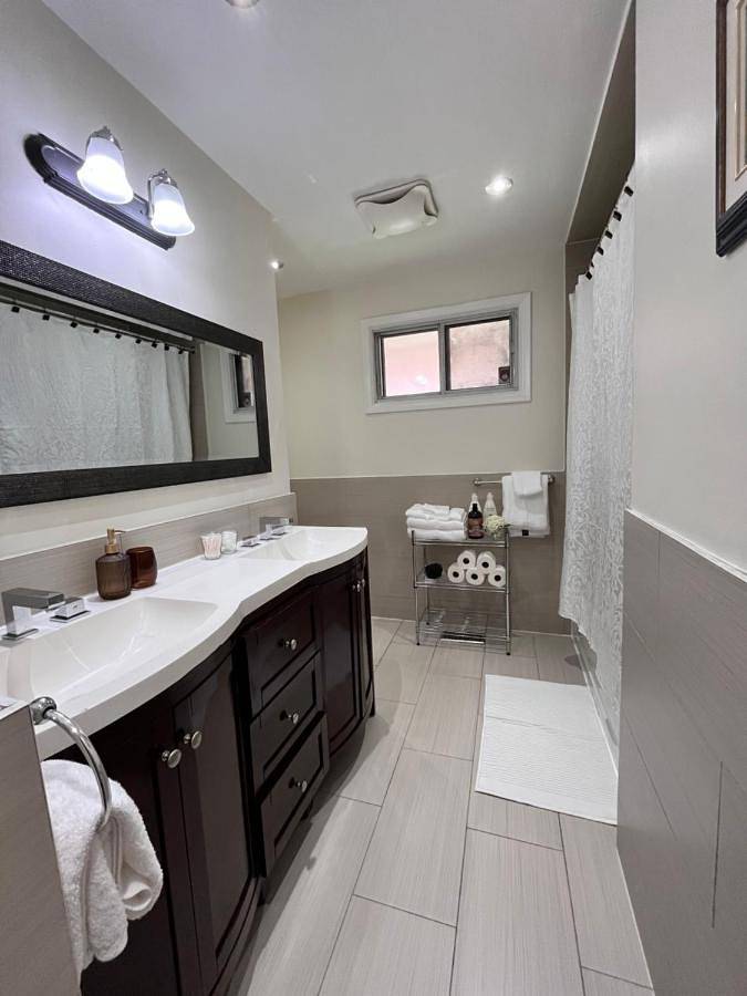 Maison d’hôte pour 2 personnes, avec jardin, animaux acceptés à Toronto