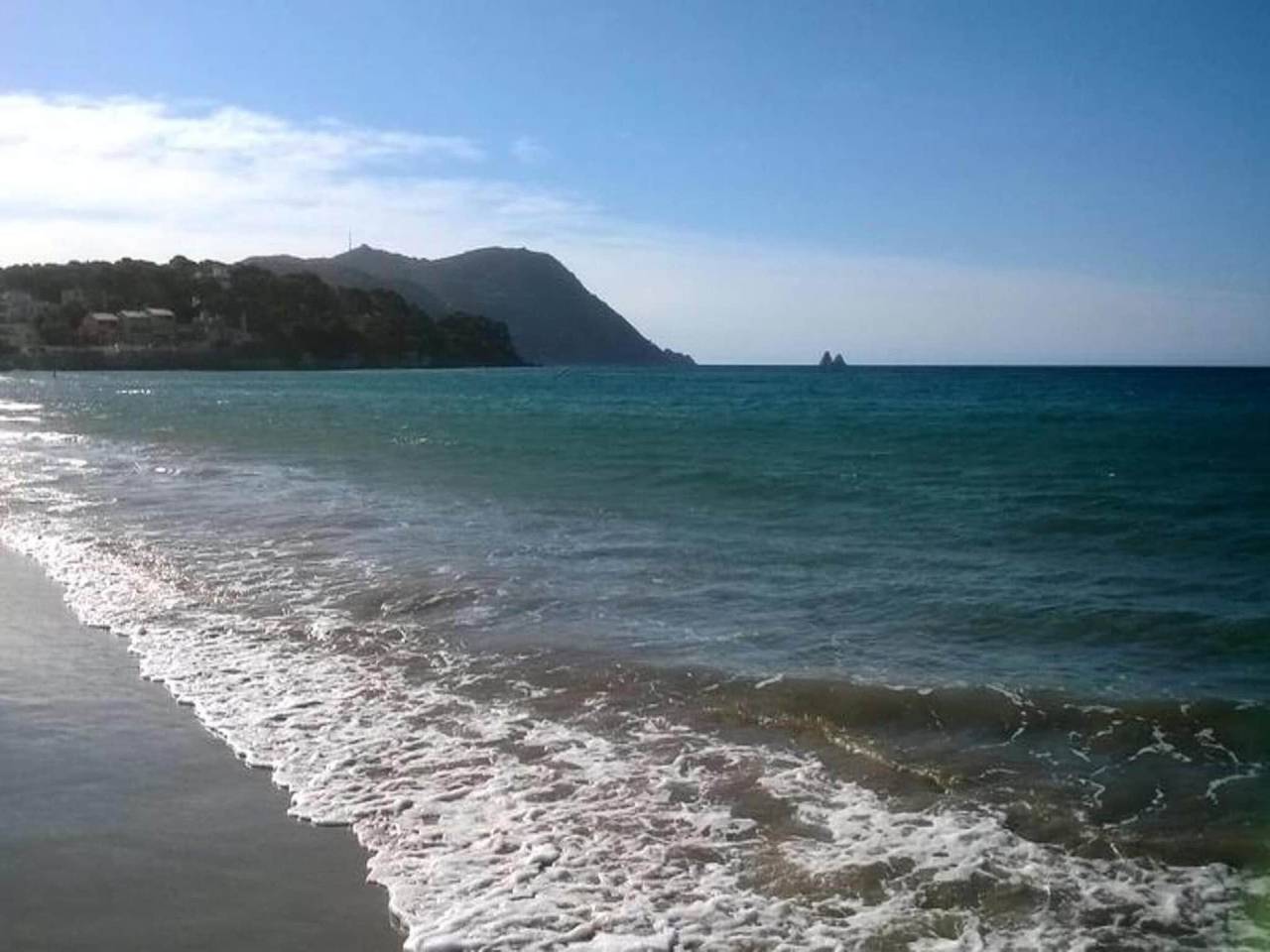 Appartement entier, 2 Pièces pour 4 Personnes in Les Sablettes, La Seyne-sur-Mer