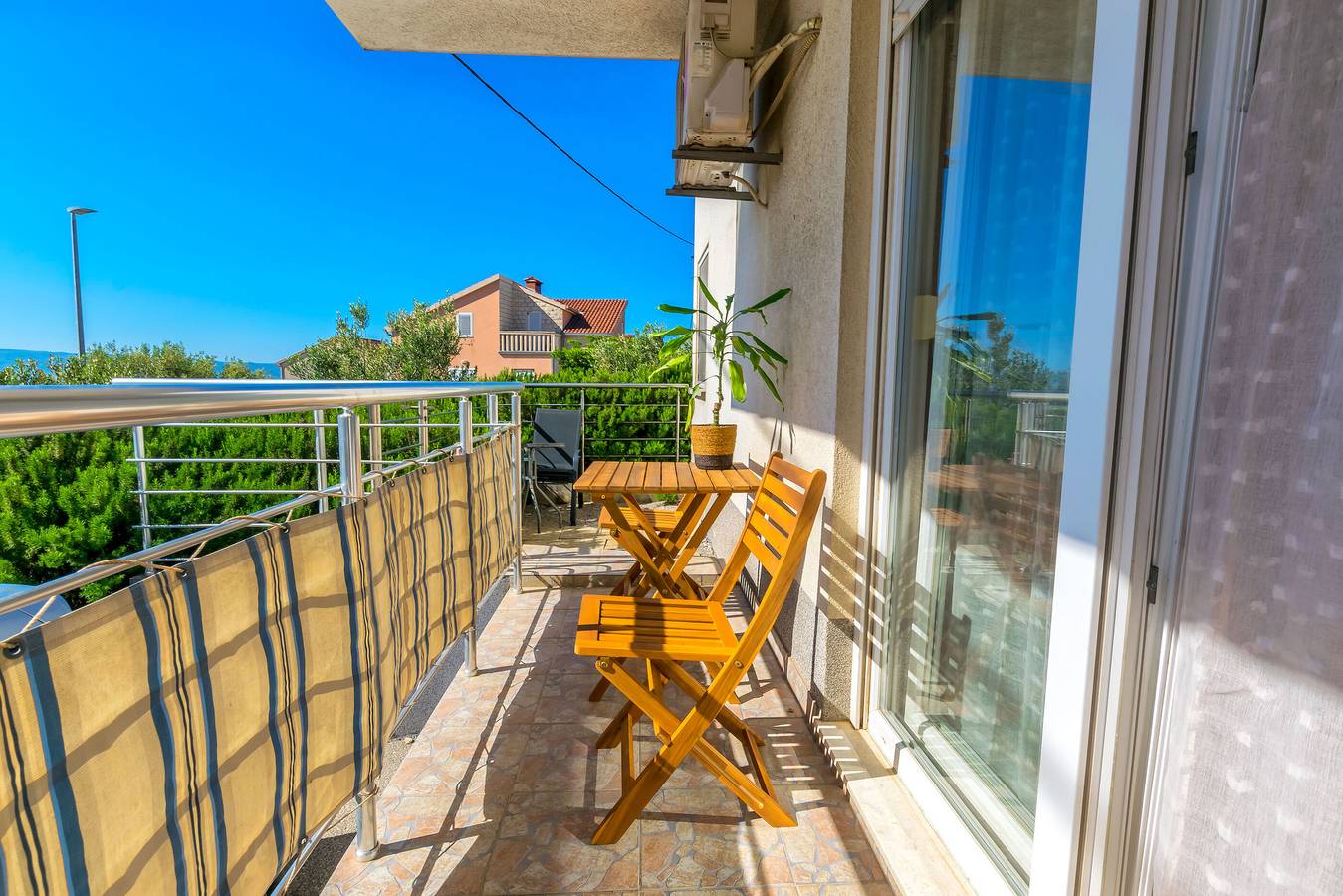 Apartamento entero, Apartment Beleca in Podstrana, Condado de Split-Dalmacia