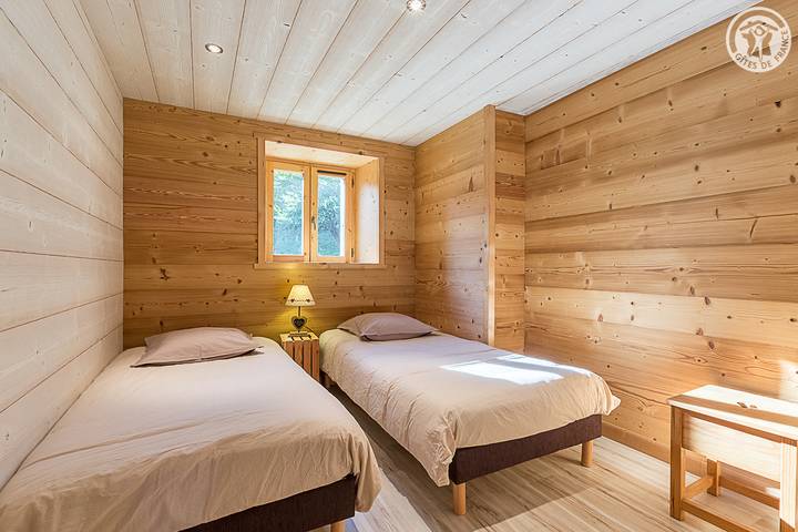 Chalet pour 6 personnes, avec terrasse, animaux acceptés dans Bauges - 4