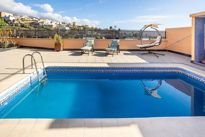 Casa rural para 7 personas, con Balcón y Terraza además de Jardín y Piscina en Güímar - 4
