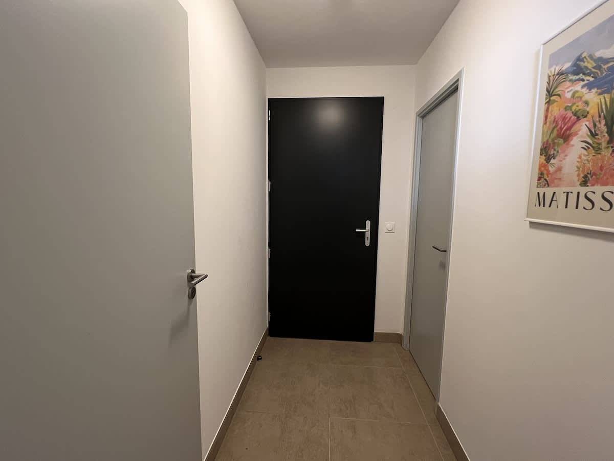 Apartamento entero, T2 avec Terrasse & Piscine a 300m de la Plage  in Sérignan, Côte d'Améthyste