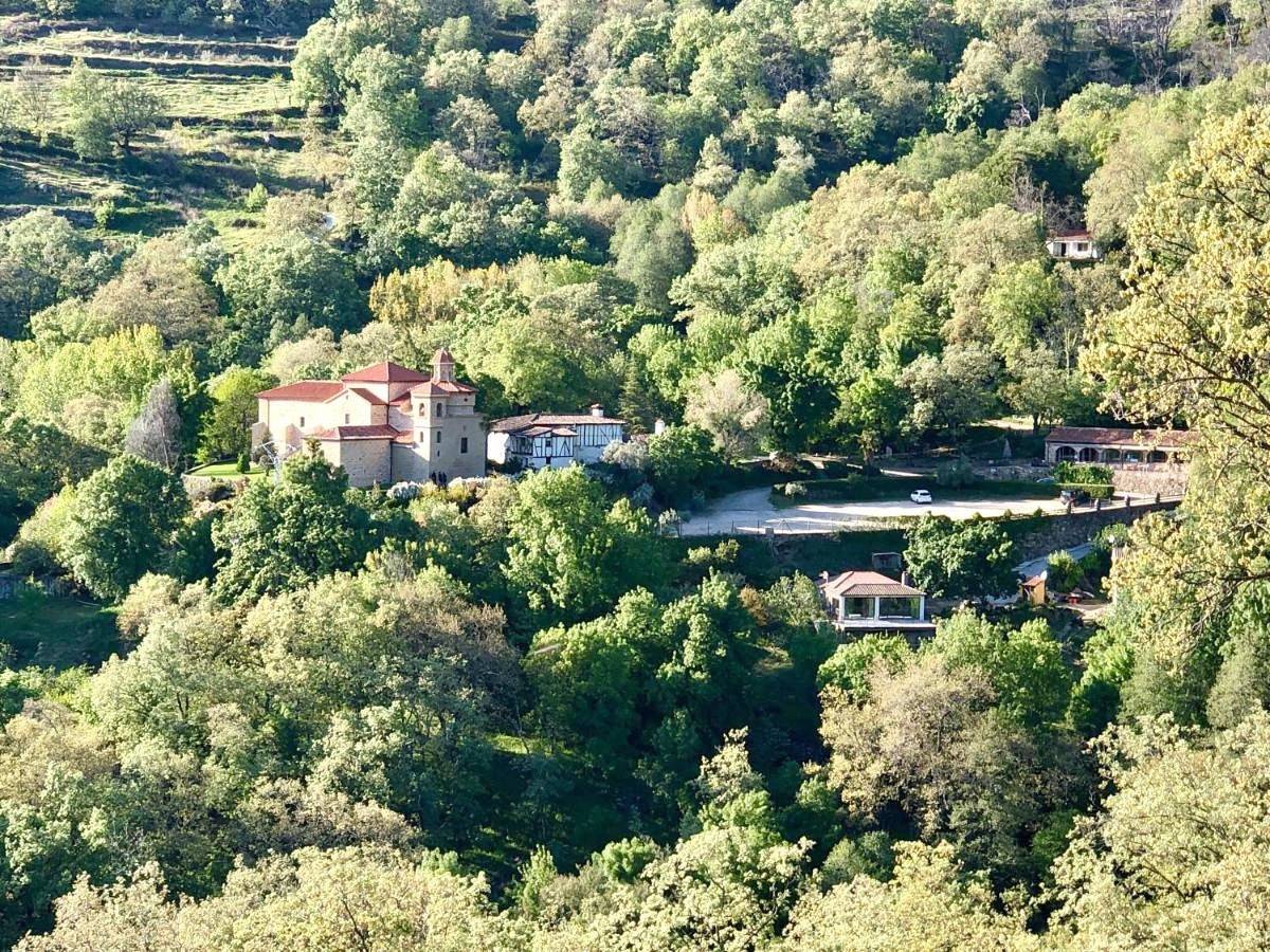 Casa Rural para 2 personas con jardín in Candeleda, Valle del Tiétar