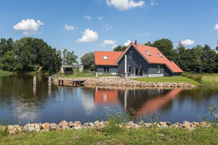 Ferienhaus für 6 Personen, mit Terrasse und Garten