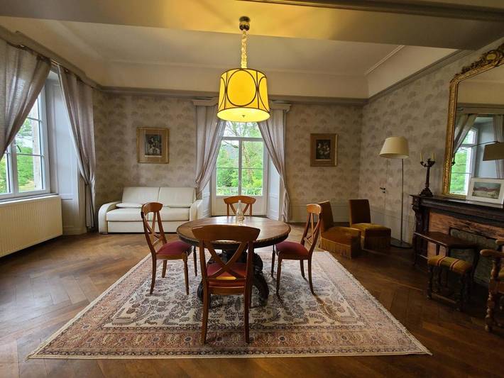 Gîte pour 6 personnes, avec jardin et vue à Aiglepierre - 2