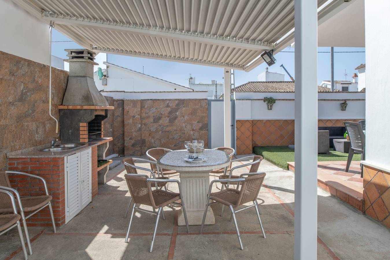 Casa vacacional 'Canario' con jardín privado y Wi-Fi in Playa El Palmar, Vejer de la Frontera