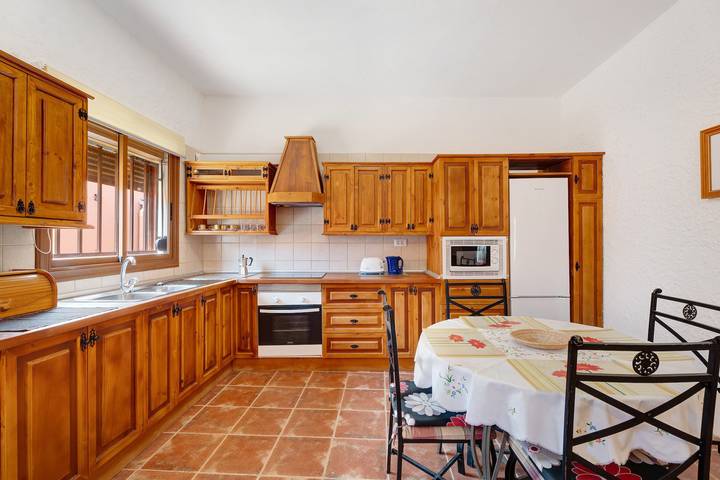 Apartamento entero, Apartamento de vacaciones 'Teresa' con vistas a la montaña y Wi-Fi in Los Pedregales, Buenavista del Norte