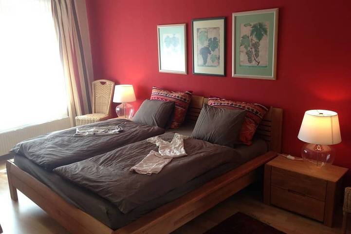 Ferienwohnung für 6 Personen, mit Garten