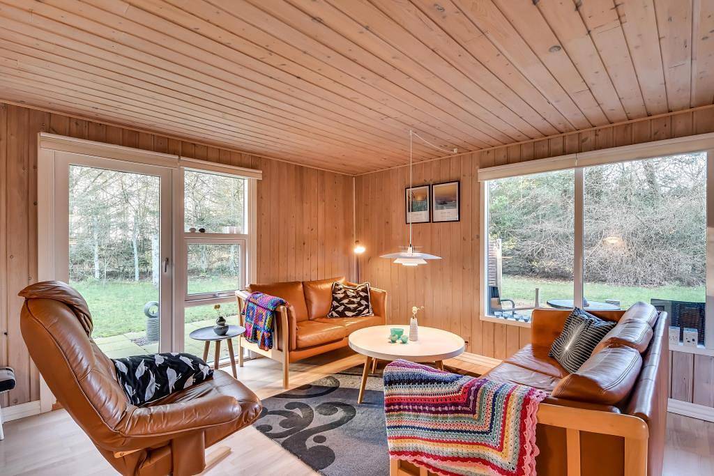 Hyggeliges Holzhaus mit überdachter West-Terrasse – Nahe am Nissum Fjord in Nørhede Vest, Ulfborg