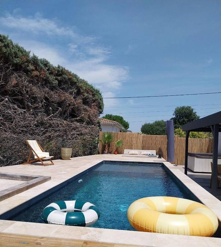 Casa de vacaciones para 4 personas, con terraza y piscina - 1