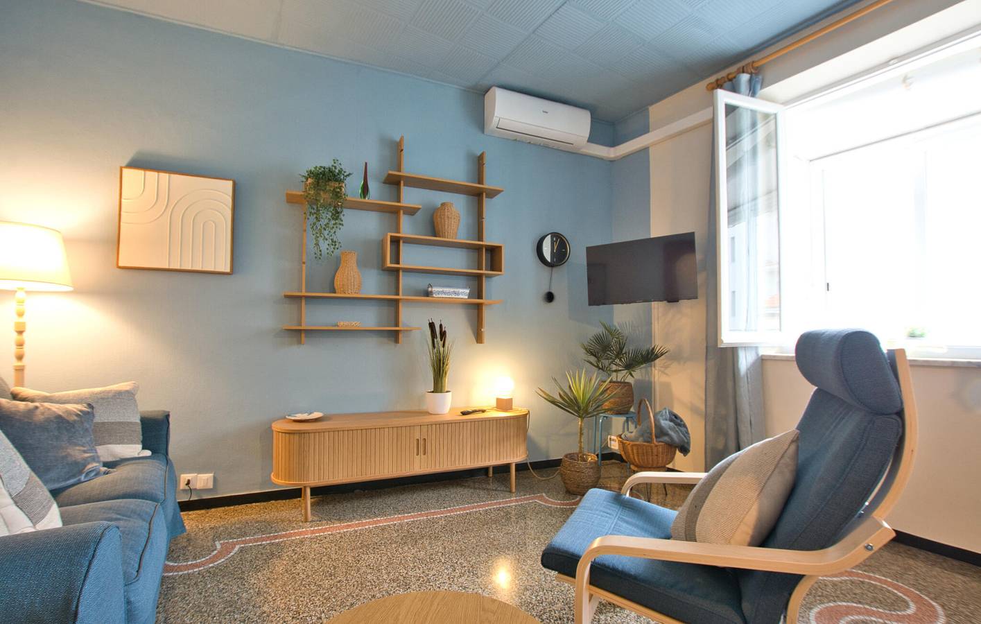 Apartamento vacacional entero, Encantador apartamento con terraza y WiFi cerca de la playa Bagni Nilo in Savona (City), Savona