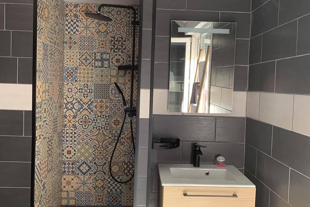 Maison avec spa pour vacances détente à 2 in Licques, Région de Calais