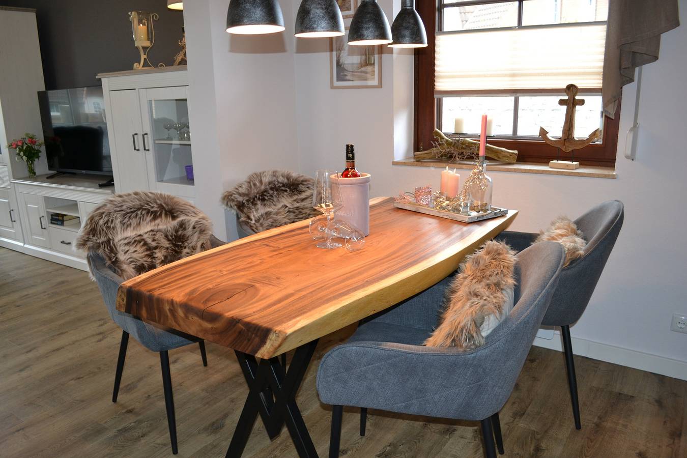 Kernsaniertes Ferienhaus direkt hinterm Nordseedeich | Nr in Friedrichskoog-Spitze, Friedrichskoog