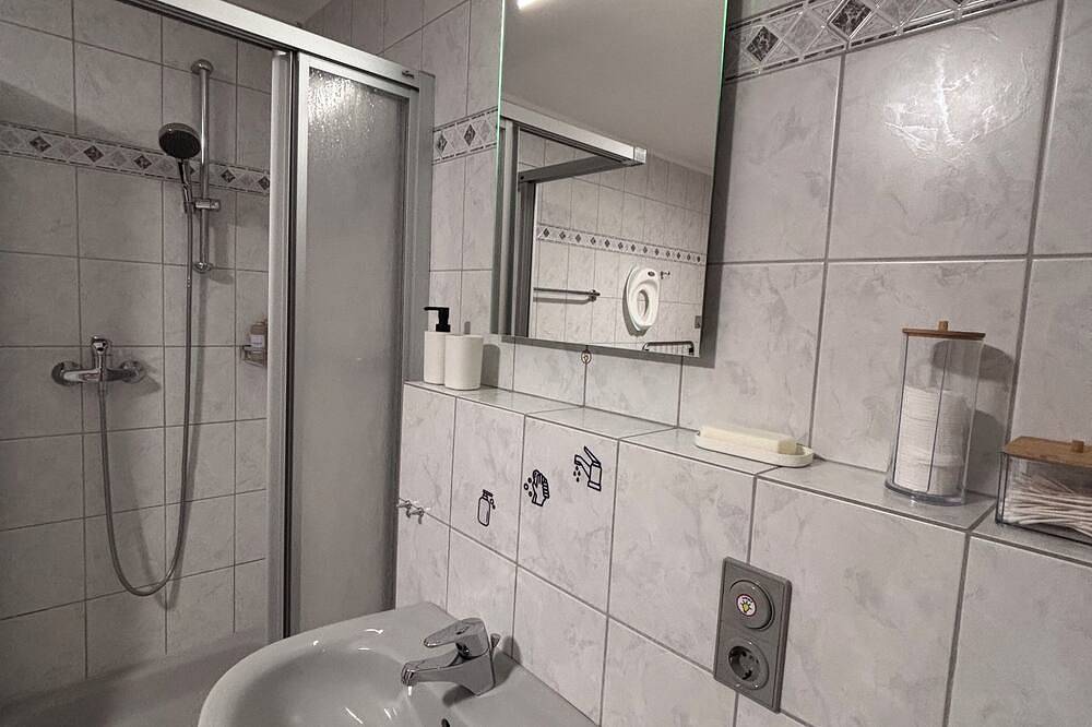 Ganze Wohnung, Familienfreundliche Wohnung im Herzen des Kurorts in Bad Westernkotten, Erwitte