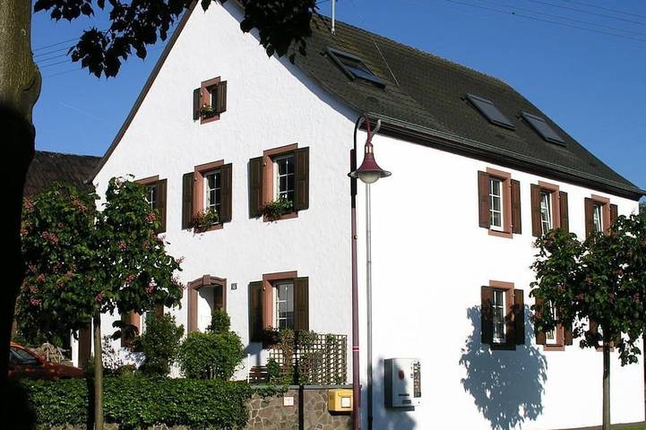 Ferienwohnung für 4 Personen, mit Garten