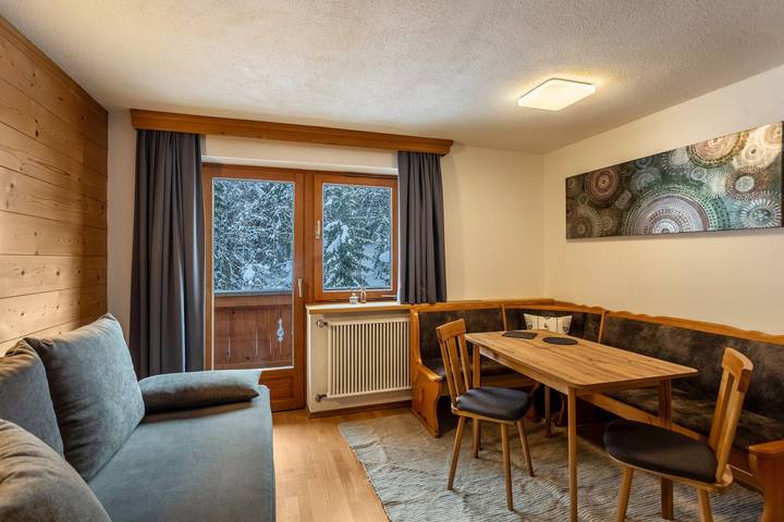 Ferienwohnung für 4 Personen, mit Balkon und Garten