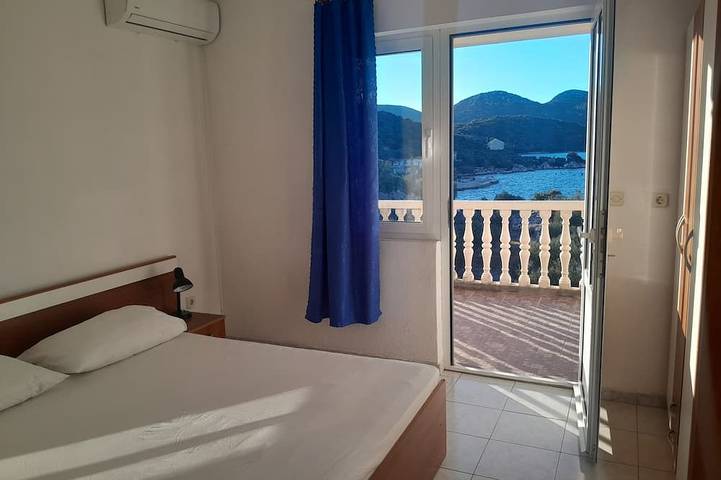Ganze Wohnung, 2-Zimmer-Ferienwohnung am Strand Bucht Pjestata, Peljesac in Dubrovnik-Neretva