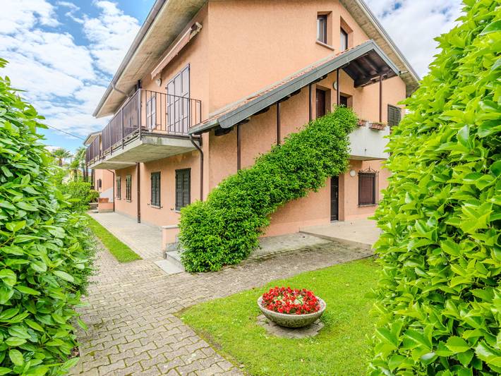 Ferienwohnung für 4 Personen, mit Kinderpool und Balkon sowie Garten - 1