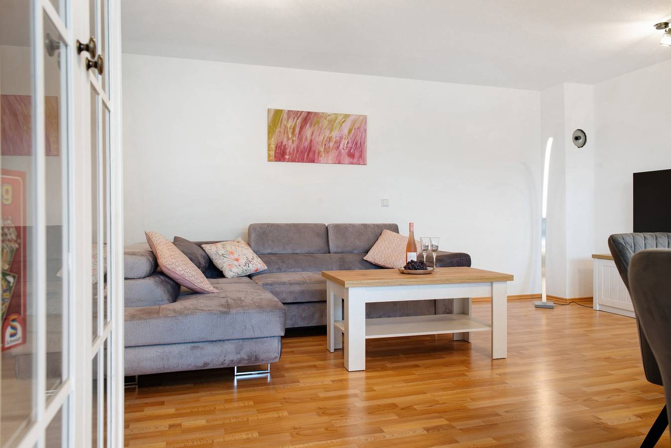 Ganze Wohnung, Ferienwohnung "Plätzchen im Grünen" mit privater Terrasse und Wlan in Owingen, Region Bodensee-Oberschwaben