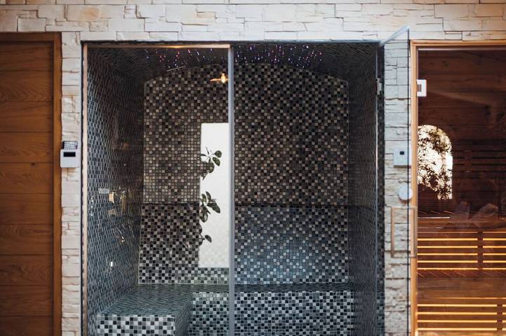 Appartement entier, Bienvenue à \"La Remise en Forme\". Un lieu unique pour vous détendre ! in Entraigues-sur-la-Sorgue, Vaucluse