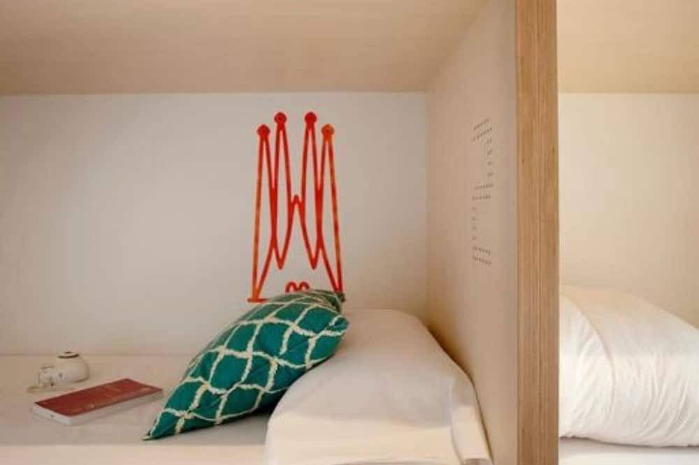 Barcelona center! Perfect for big groups, central location! - Several Bedrooms in Barcelona Centre, Barcelone