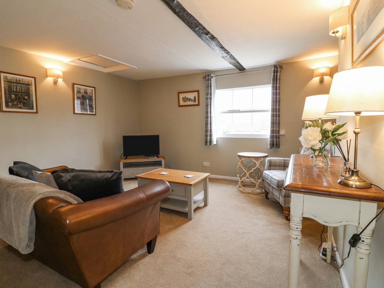 Entire apartment, Crofts Annexe in Staffordshire