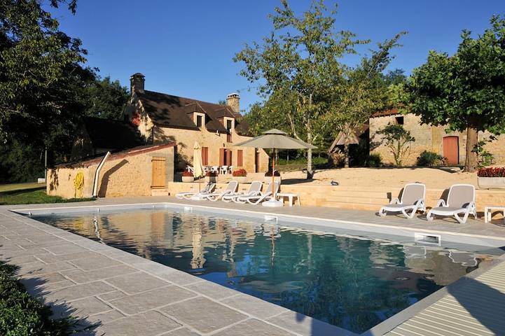 Casa rural para 8 personas, con jardín - 1