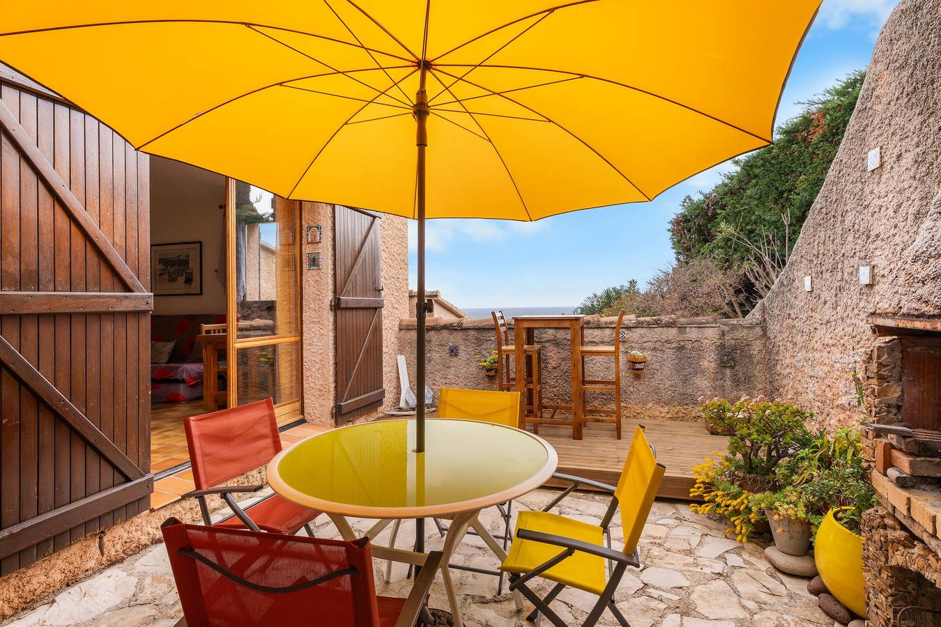 Bastidon with Terrace and Sea Access in Carqueiranne in Carqueiranne, Parc national Port-Cros