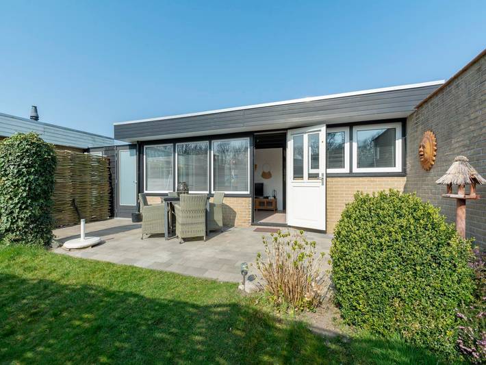 Ferienhaus für 4 Personen, mit Terrasse und Garten, kinderfreundlich in Sint Maartenszee