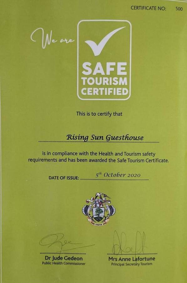 Gîte pour 2 personnes, avec balcon ainsi que jardin et vue dans La Digue - 2