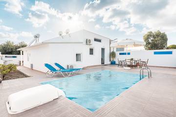 Villa for 5 People in Dodecanese, Rhodes, Photo 1