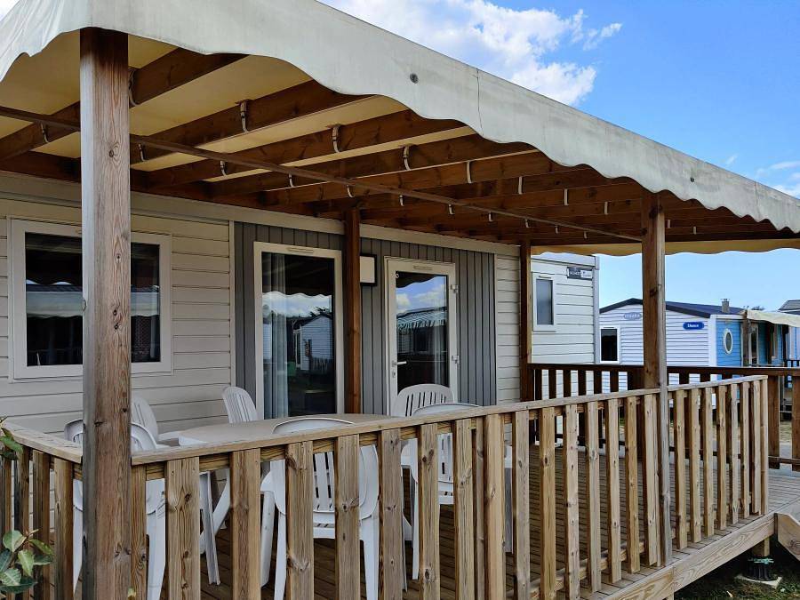 Camping La Bolée d'Air - Mobilhome 6 personas - Caraïbes 3 Habitaciones 4/6 Personas + Tv in Saint-Vincent-sur-Jard, Vandea