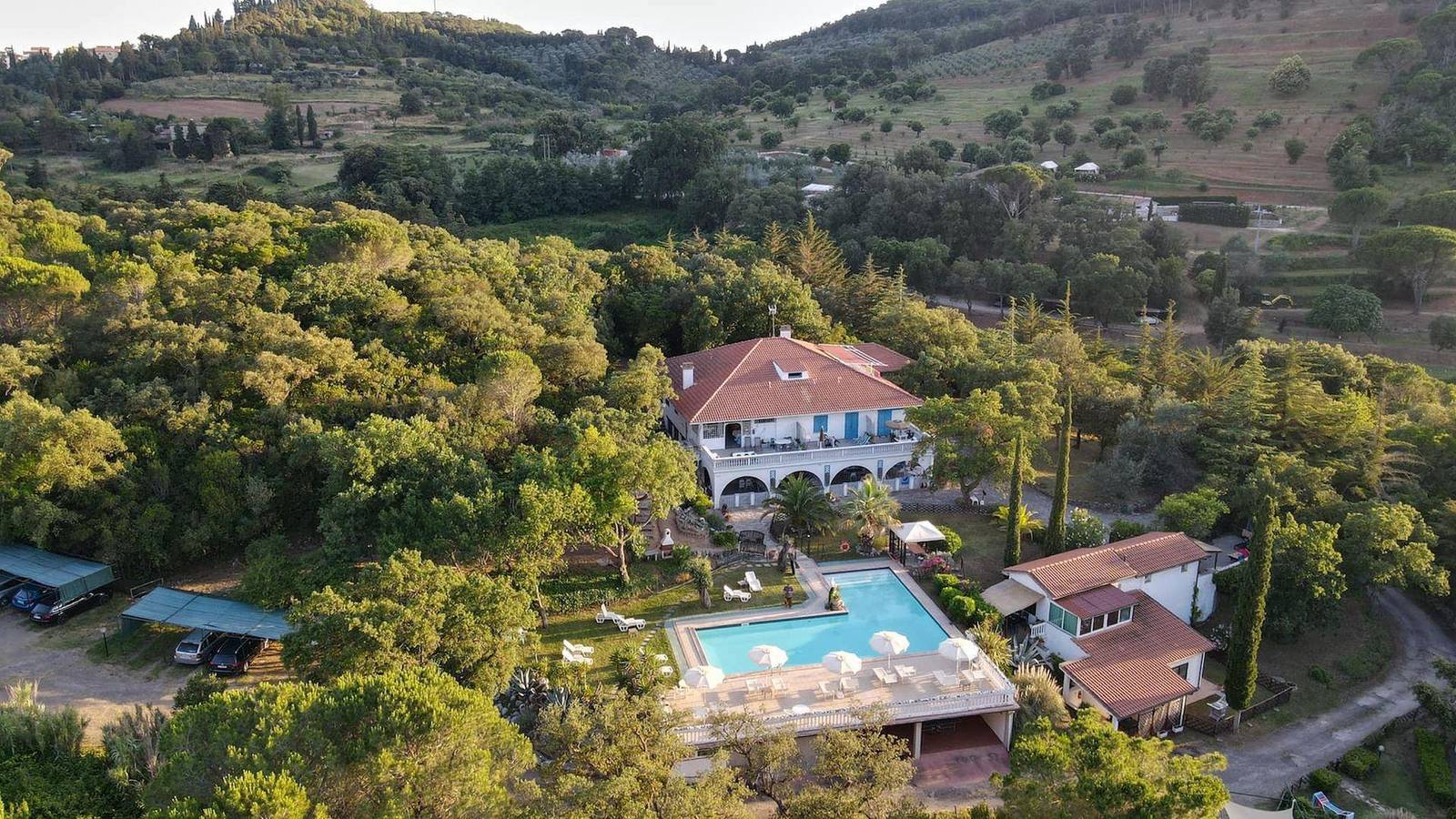 Villa in the middle of the park in Campiglia Marittima, Etruscan Coast